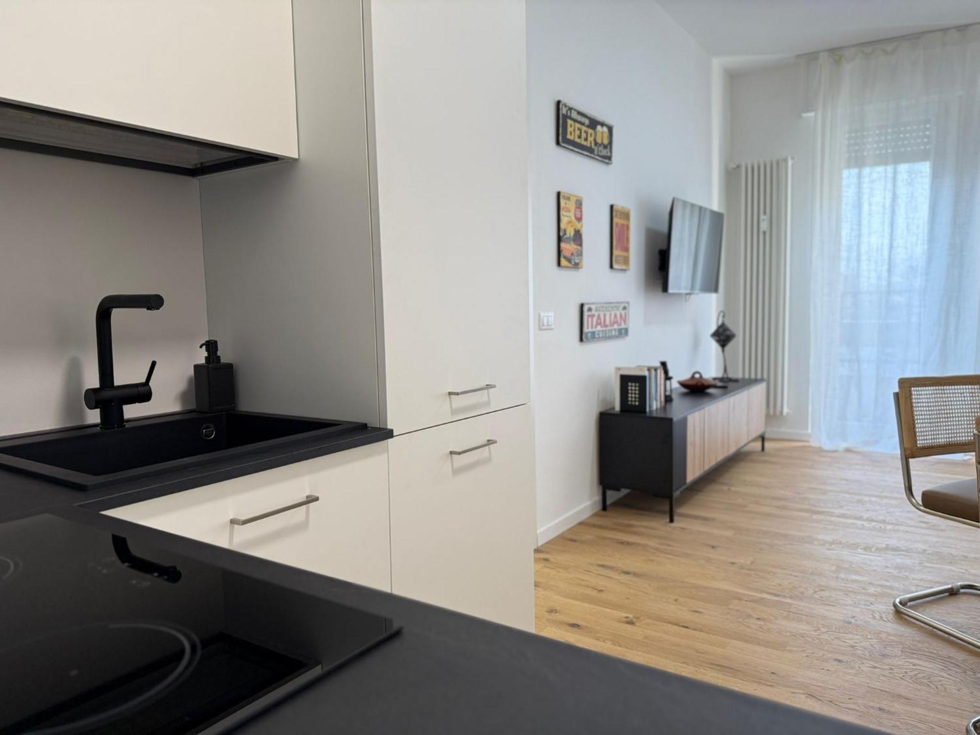 Viale Monza Ab - 2 Bedroom- 15 Min Dal Duomo Milano